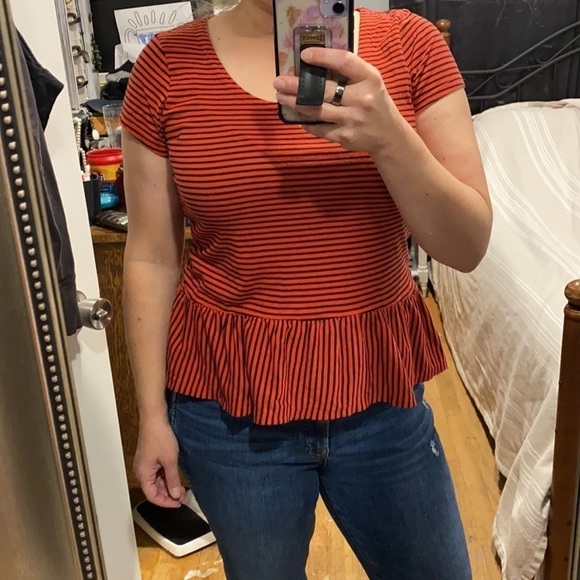 Gap Striped Peplum Tee EUC - Picture 2 of 9